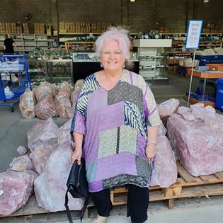 Linda Williams buying crystals